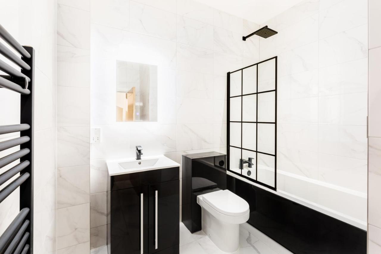 Sydenham Place - Birmingham City Centre Jewellery Quarter - A Trio Of Premium High End Town/Penthouses - 4 Bedrooms & Secure Ev Parking Eksteriør billede